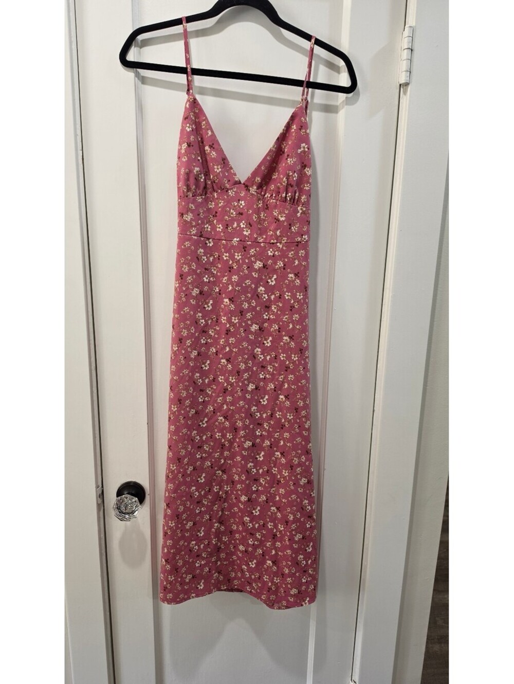 Forever 21 Pink Floral Midi Dress Size M